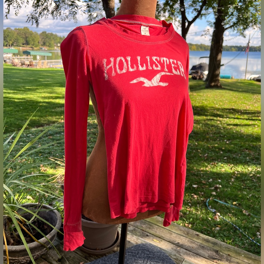 Hollister  Juniors Red Graphic Sweatshirt